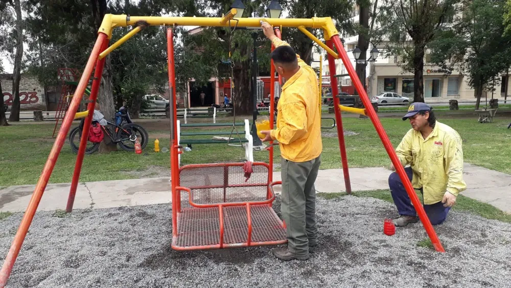 plaza-evita-trabajos-pintureria-1-1536x864