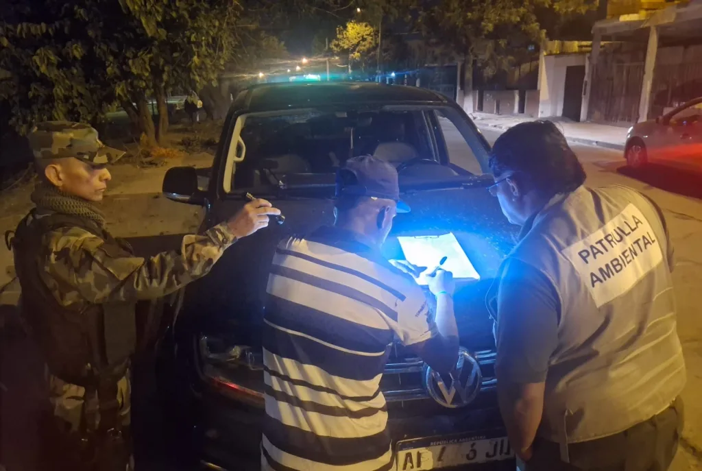 patrulla-ambiental-microbasural-1024x687