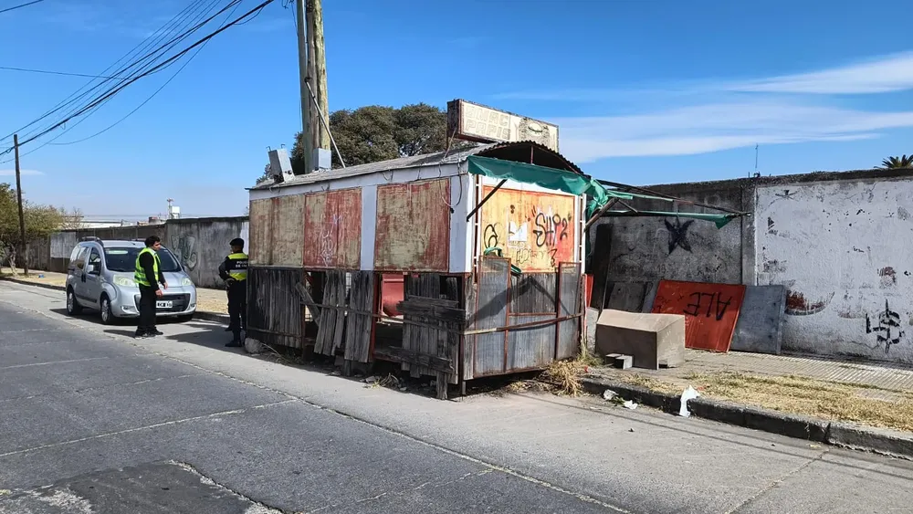 levantamiento-carro-abandonado-2
