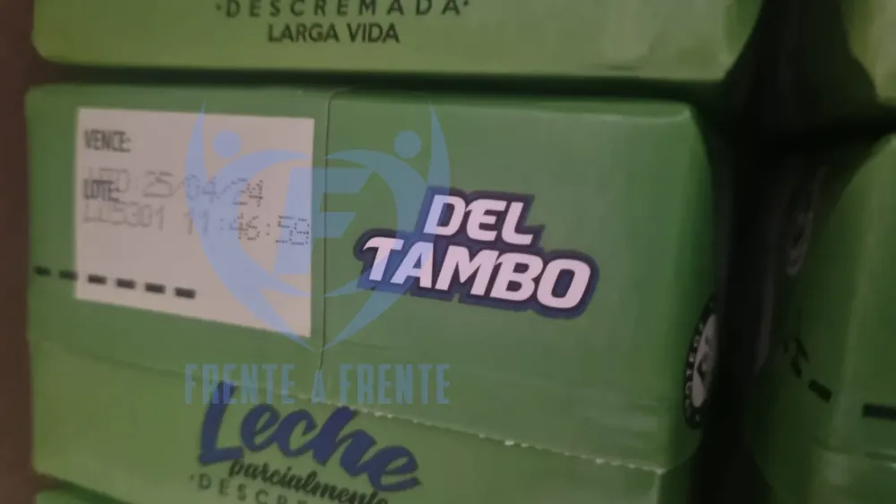 Picsart_24-04-12_00-57-36-486