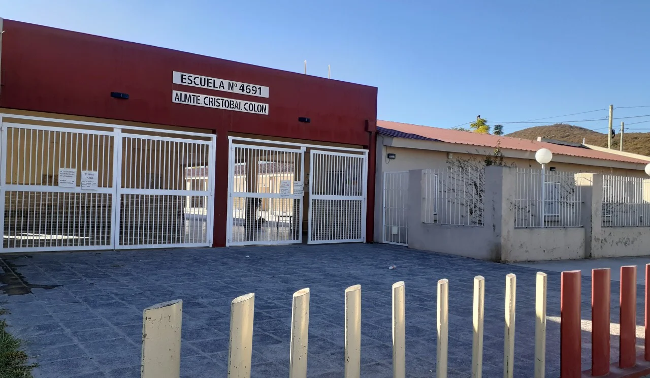 477125200_933386778970520_1407193196178506271_n