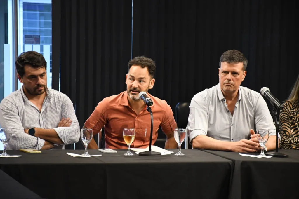 reunion-x-codigo-de-edificacion-1-1024x682