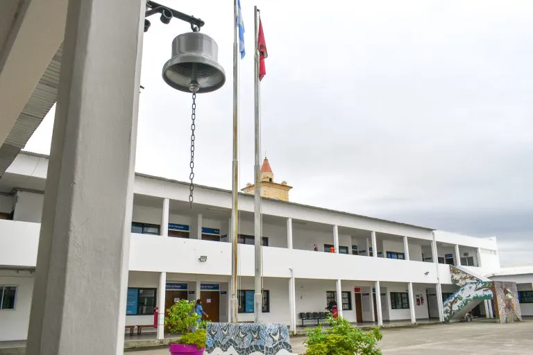 escuela-de-artes-y-oficios-8-768x512