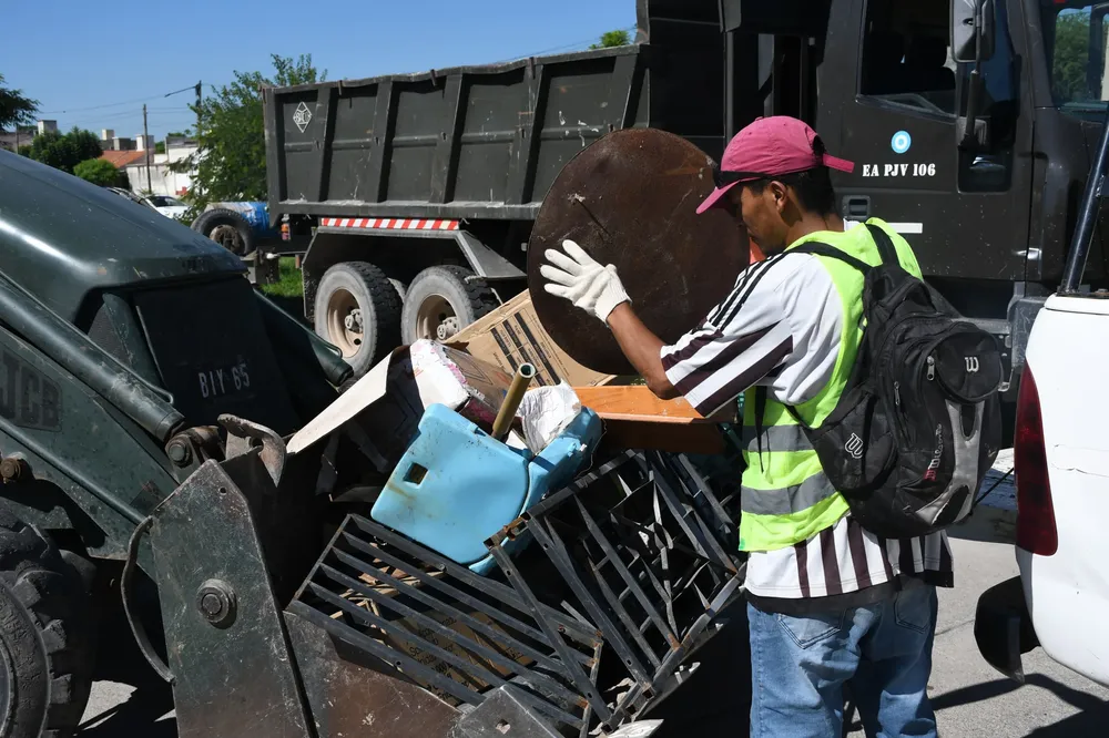 descacharrado-huaico-6-scaled