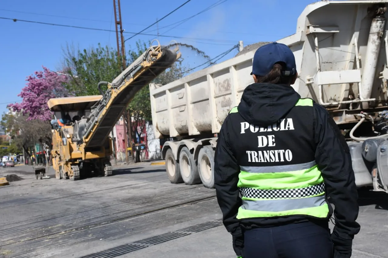 repavimentacion-en-sarmiento-desde-arenales-a-entre-rios-1