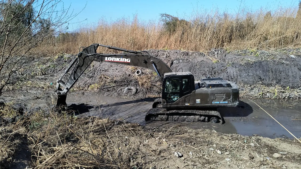 limpieza-del-canal-velarde-3